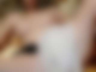 Live cam show with ilaiza - Brown Hair on Dolls Live