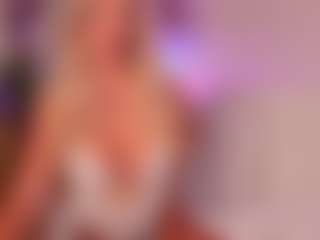 Live cam show with rachelquinn - Sexwebcam on CamwithHer
