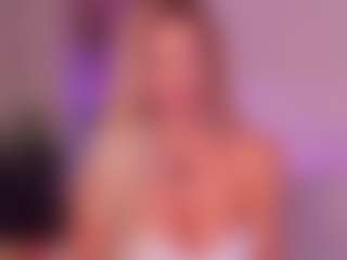 Live cam show with rachelquinn - Brown Eyes Big Tits on alttransgirls