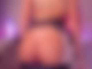Live cam show with rachelquinn - Spank Blonde Hair on Camsoda