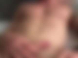 Fruithole's Live Sex Cam Show