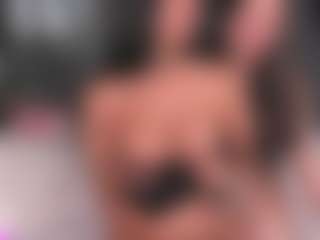 Live cam show with angiemcqueen - Brown Eyes on Fling VIP Chat