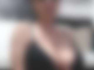 andreeaboobs's Live Sex Cam Show