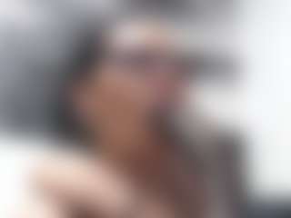 Live cam show with andreeaboobs - Blue Eyes on milfzrlive.com