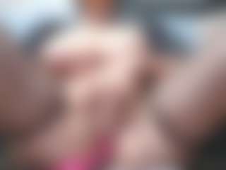 andreeaboobs's Live Sex Cam Show