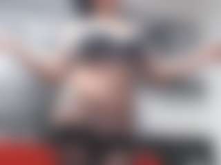 andreeaboobs's Live Sex Cam Show