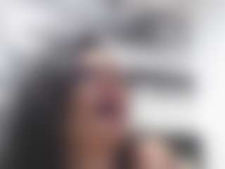 Live cam show with andreeaboobs - Average on slutload