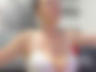 andreeaboobs's Live Sex Cam Show
