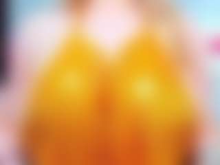 Live cam show with evelynerosse - Drinking on Hubzter Live