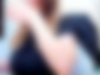 evelynerosse MILF webcam performer live streaming