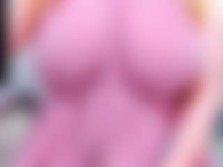 evelynerosse MILF webcam performer live streaming
