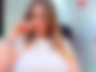 evelynerosse's Live Sex Cam Show