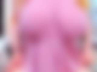 evelynerosse MILF webcam performer live streaming