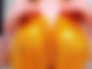 evelynerosse MILF webcam performer live streaming