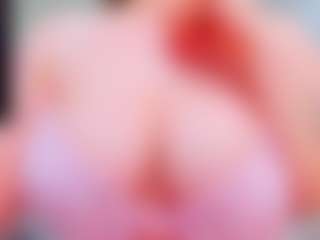 Live cam show with evelynerosse - Blonde Hair MILF on CSO-WL