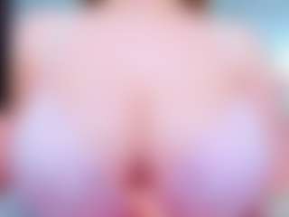 Live cam show with evelynerosse - BBW on CamwithHer