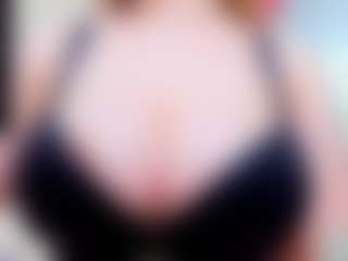 evelynerosse's Live Sex Cam Show