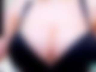 evelynerosse's Live Sex Cam Show