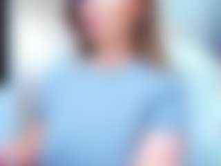 Live cam show with evelynerosse - Drinking on CamClone