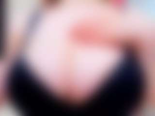 Live cam show with evelynerosse - Average on Camsoda