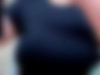 Live cam show with evelynerosse - Middle Aged on Dare Cams