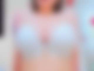 Live cam show with evelynerosse - Solo on sexylive.show
