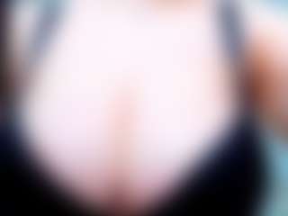 evelynerosse's Live Sex Cam Show