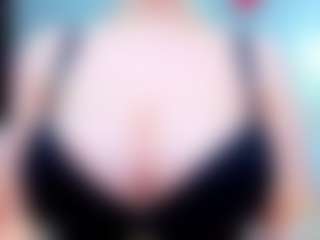 evelynerosse's Live Sex Cam Show