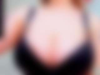 evelynerosse's Live Sex Cam Show