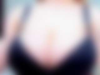 evelynerosse's Live Sex Cam Show