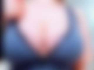 evelynerosse's Live Sex Cam Show
