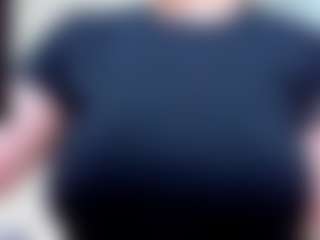 Live cam show with evelynerosse - Living Room on MyBangCams