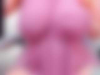 evelynerosse MILF webcam performer live streaming