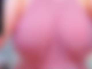 Live cam show with evelynerosse - Drinking on Milfs Live