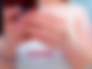 Live cam show with evelynerosse - Handjob on StripNow