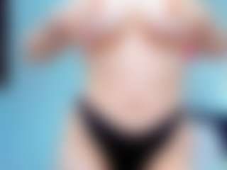 Live cam show with evelynerosse - Blonde Hair Small Tits on livesuperchat.net