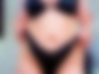 Live cam show with evelynerosse - Handjob on crypto-cams
