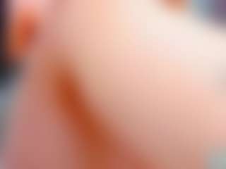 evelynerosse MILF webcam performer live streaming