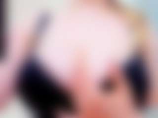 evelynerosse's Live Sex Cam Show