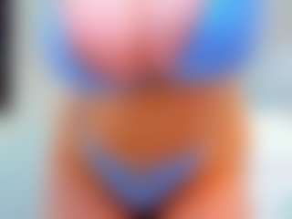 evelynerosse's Live Sex Cam Show