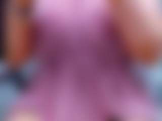 Live cam show with evelynerosse - Drinking on dropp.cam
