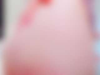 Live cam show with evelynerosse - Shaved Pussy MILF on Livezox