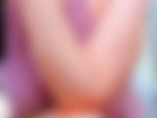 Live cam show with evelynerosse - Big Tits Small Tits on Fit Hotties