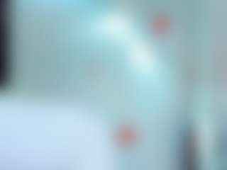 Live cam show with evelynerosse - Blonde Hair on Fit Hotties