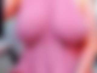 Live cam show with evelynerosse - Drinking on Camsoda