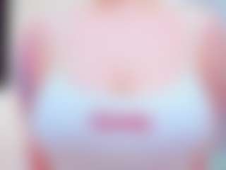 evelynerosse's Live Sex Cam Show