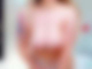evelynerosse's Live Sex Cam Show