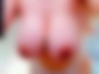 evelynerosse's Live Sex Cam Show