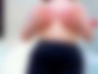 evelynerosse's Live Sex Cam Show