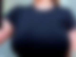 Live cam show with evelynerosse - Pantyhose on Camsoda